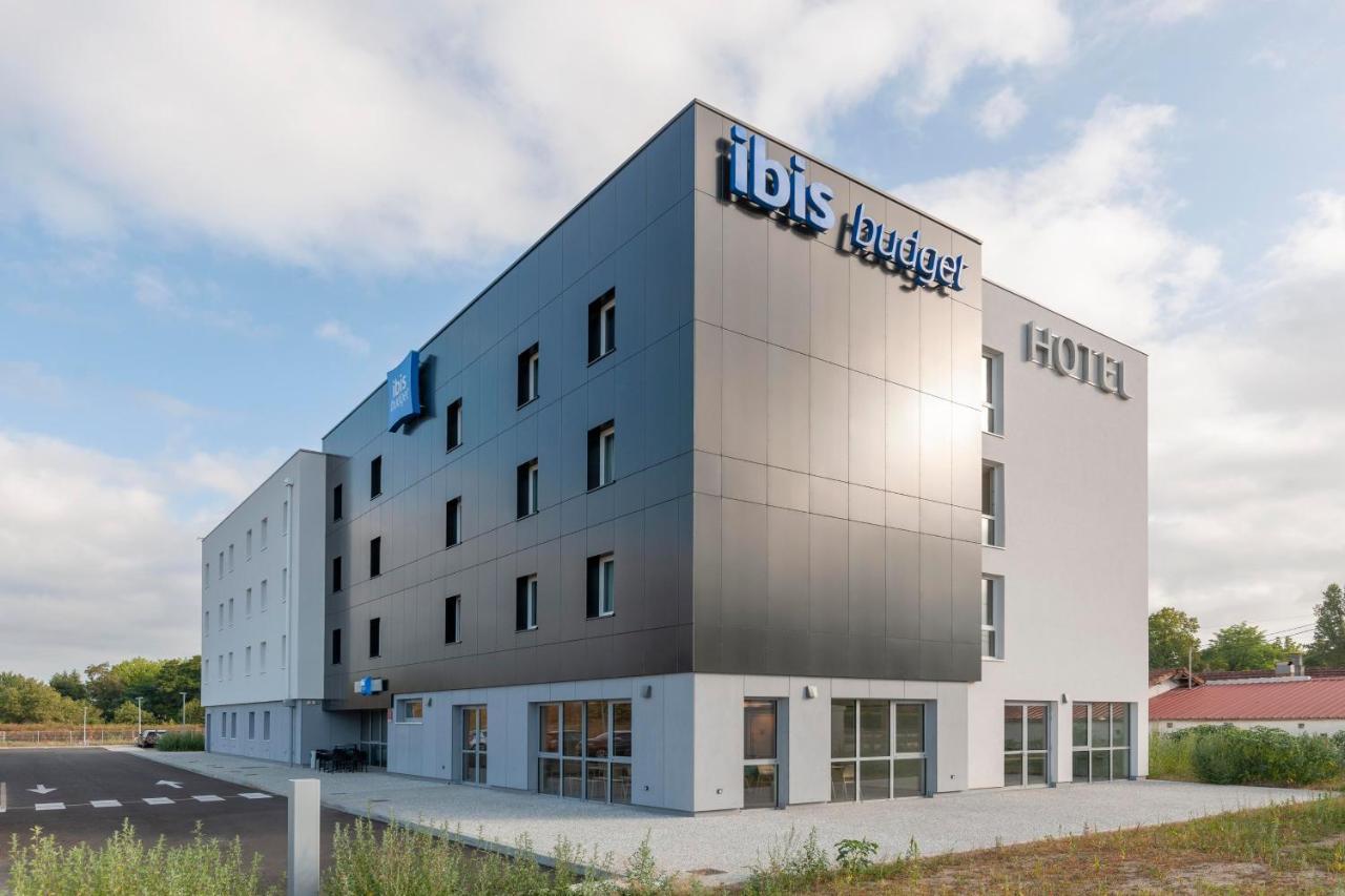 Ibis Budget Mont De Marsan Hotel Exterior foto